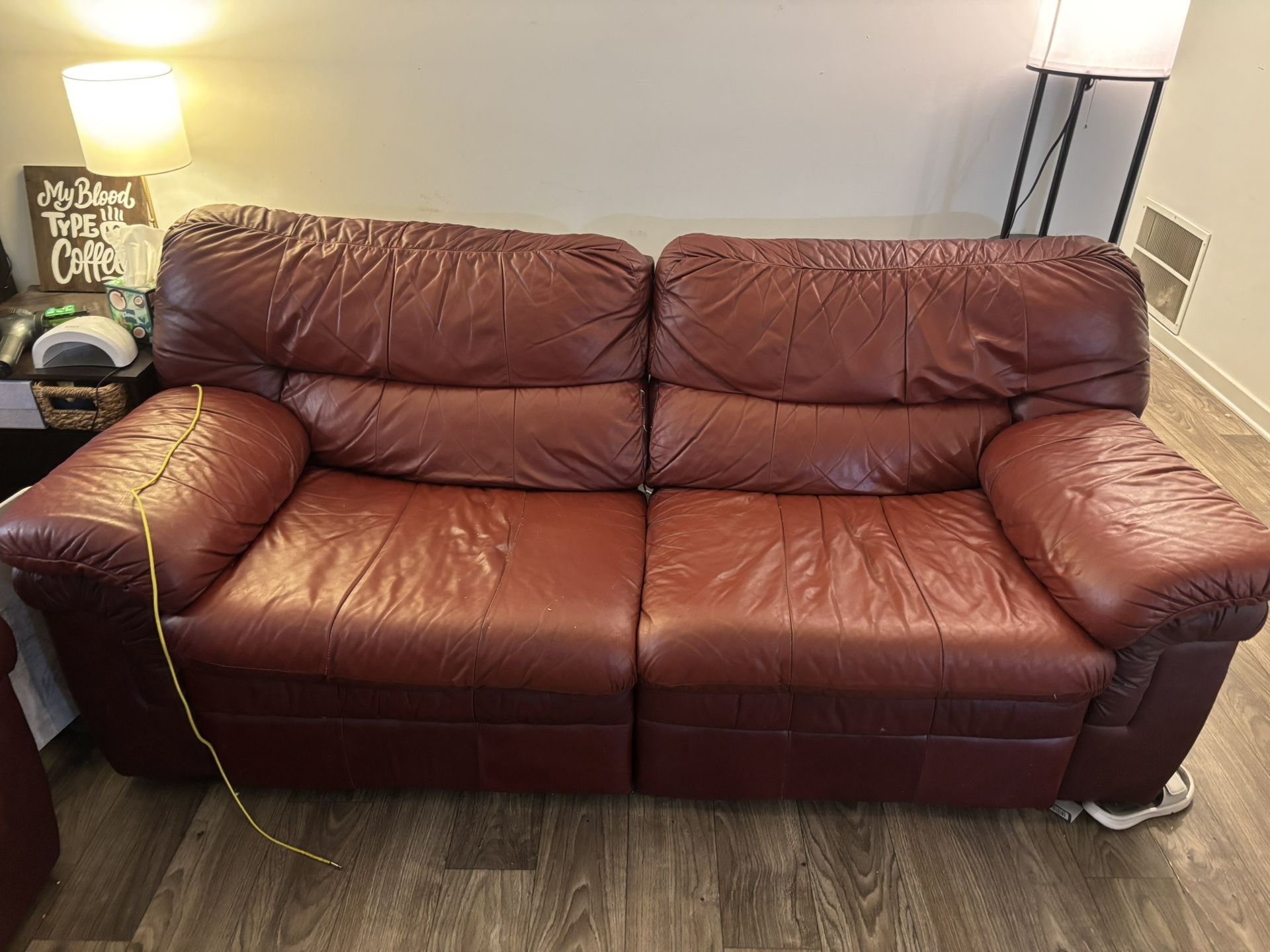 Free Sofa set