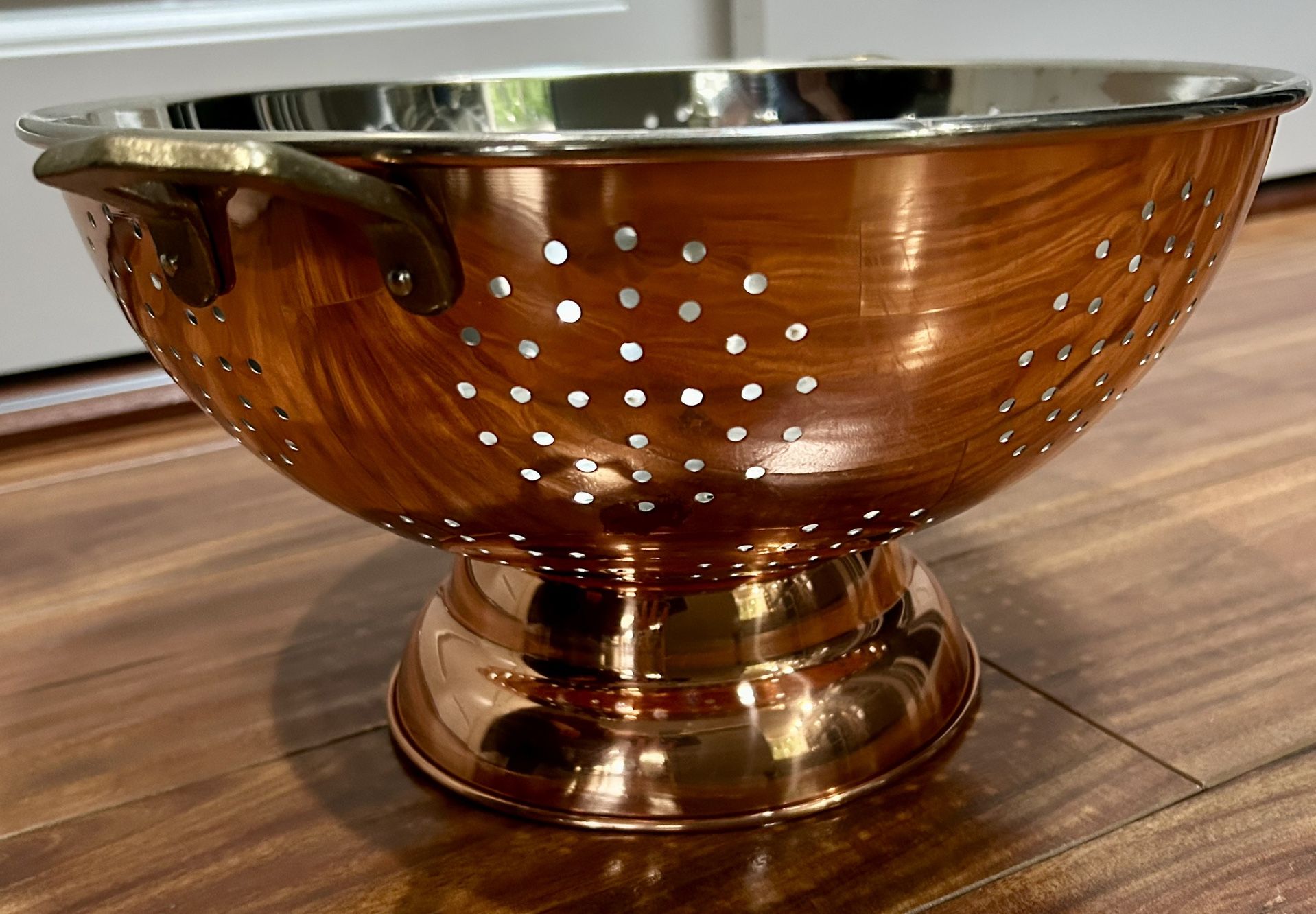 Vintage-Style Copper & Stainless Steel Colander – Gorgeous Kitchen Decor + Functional