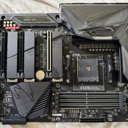 Tarjeta Madre Gigabyte B550 Aorus Master - AMD AM4