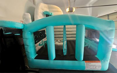 Dude Perfect Ultimate Sports Inflatable Bounce House, 4-in-1, 8' X 10'