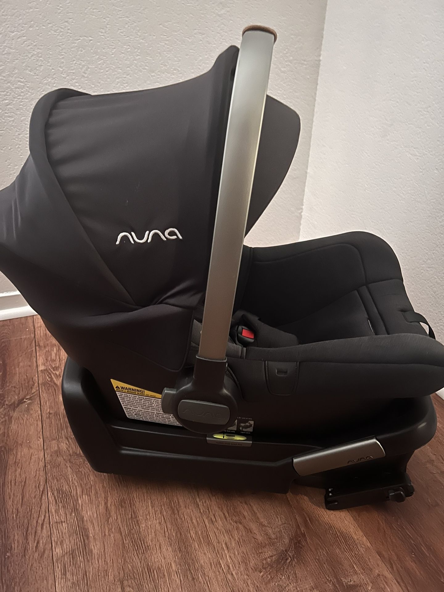 Nina Infant Car seat 