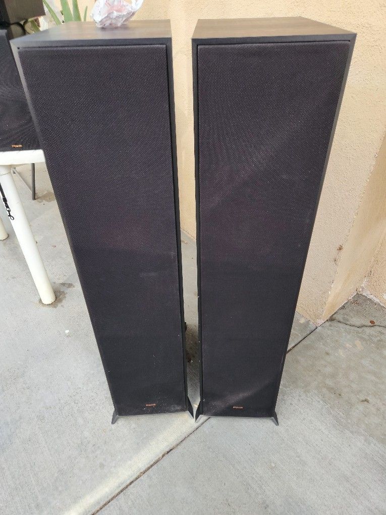 Klipsch Surround Sound  Speakers