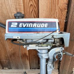 Evinrude 2 Stroke Boat Motor