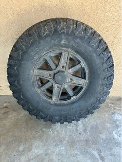 Polaris Rzr tire
