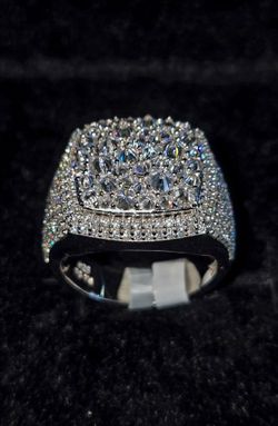 Reverse Setting Moissanite Silver Ring