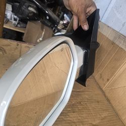 2007 2014 cadillac escalade driver oem mirror