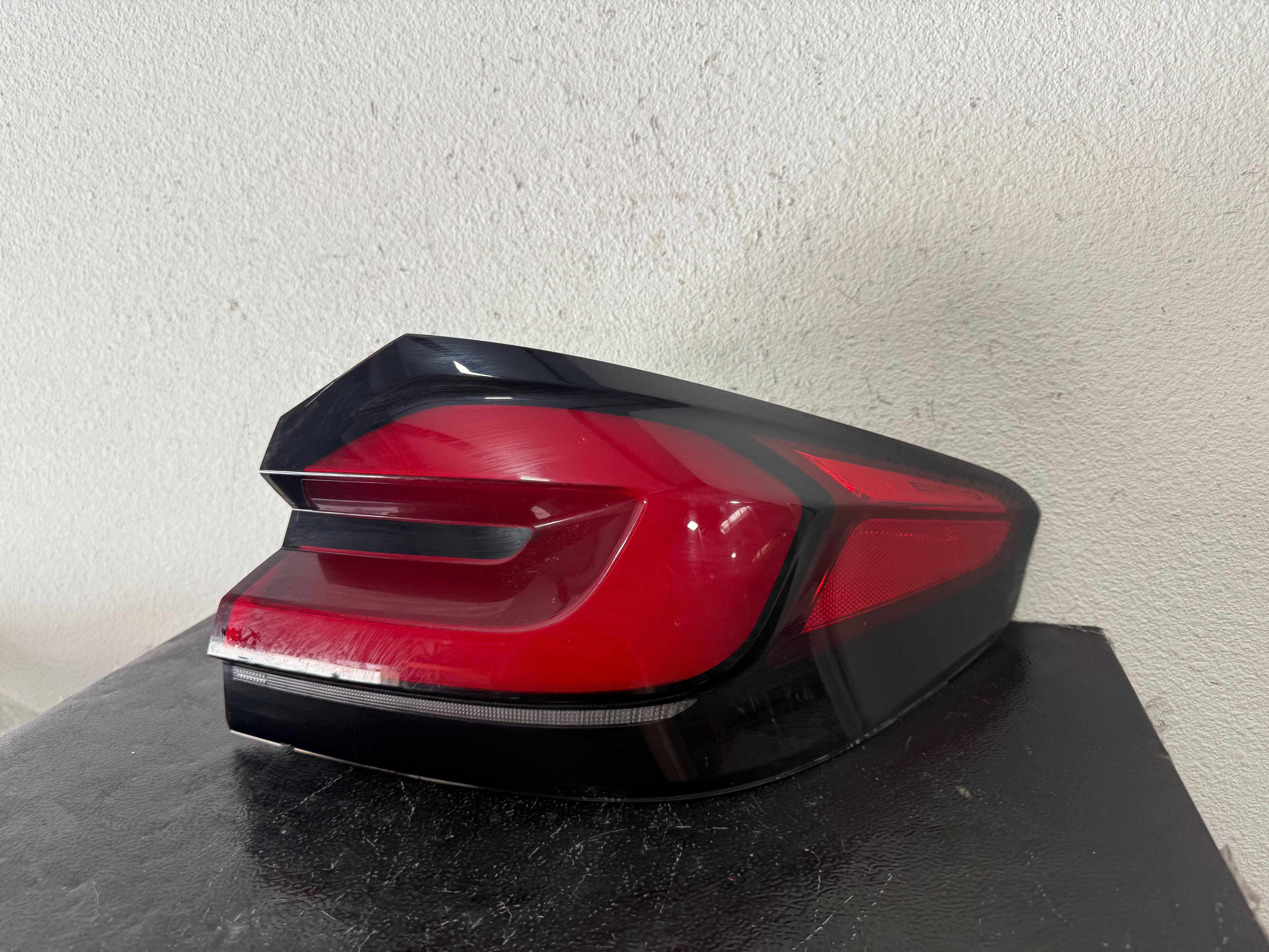 BMW 5 SERIES RIGHT TAILLIGHT 2021