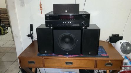 YAMAHA AX-V571