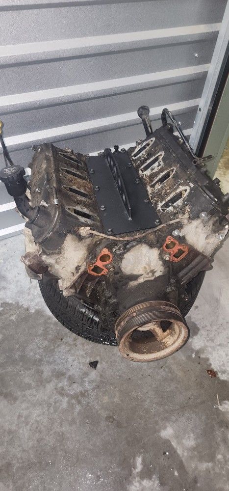 5.3 LS engine///Long Block