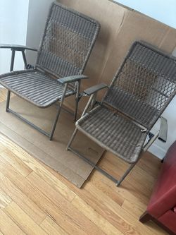 2 Patio Chairs