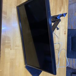 Samsung Monitor 24” With Mount