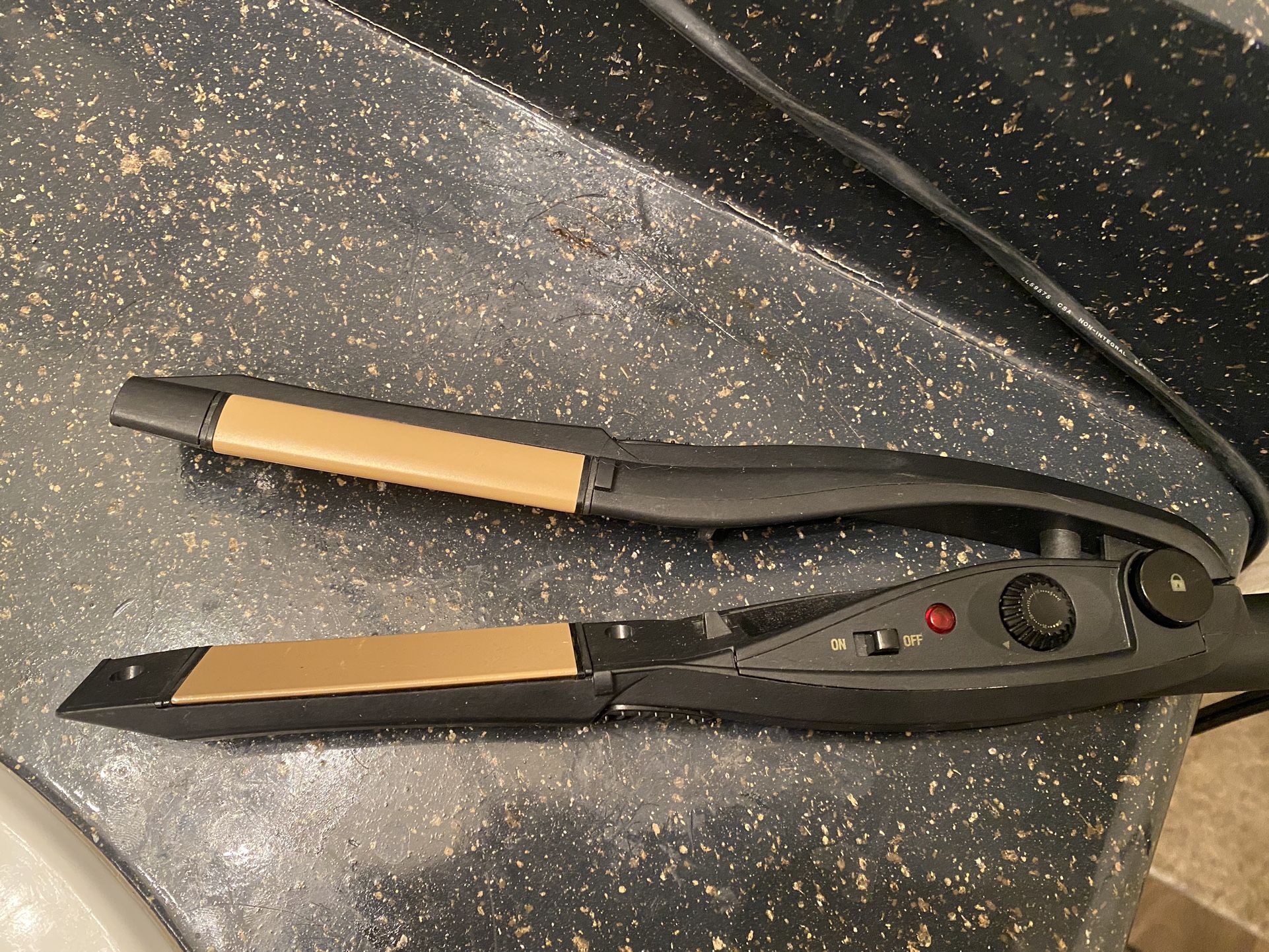 Hair Straightener 