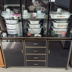 China Cabinet, Dish/glassware Cabinet