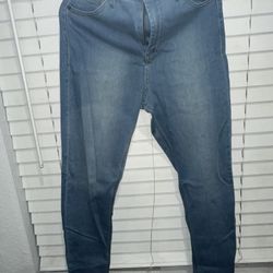 Fashion Nova Size 13