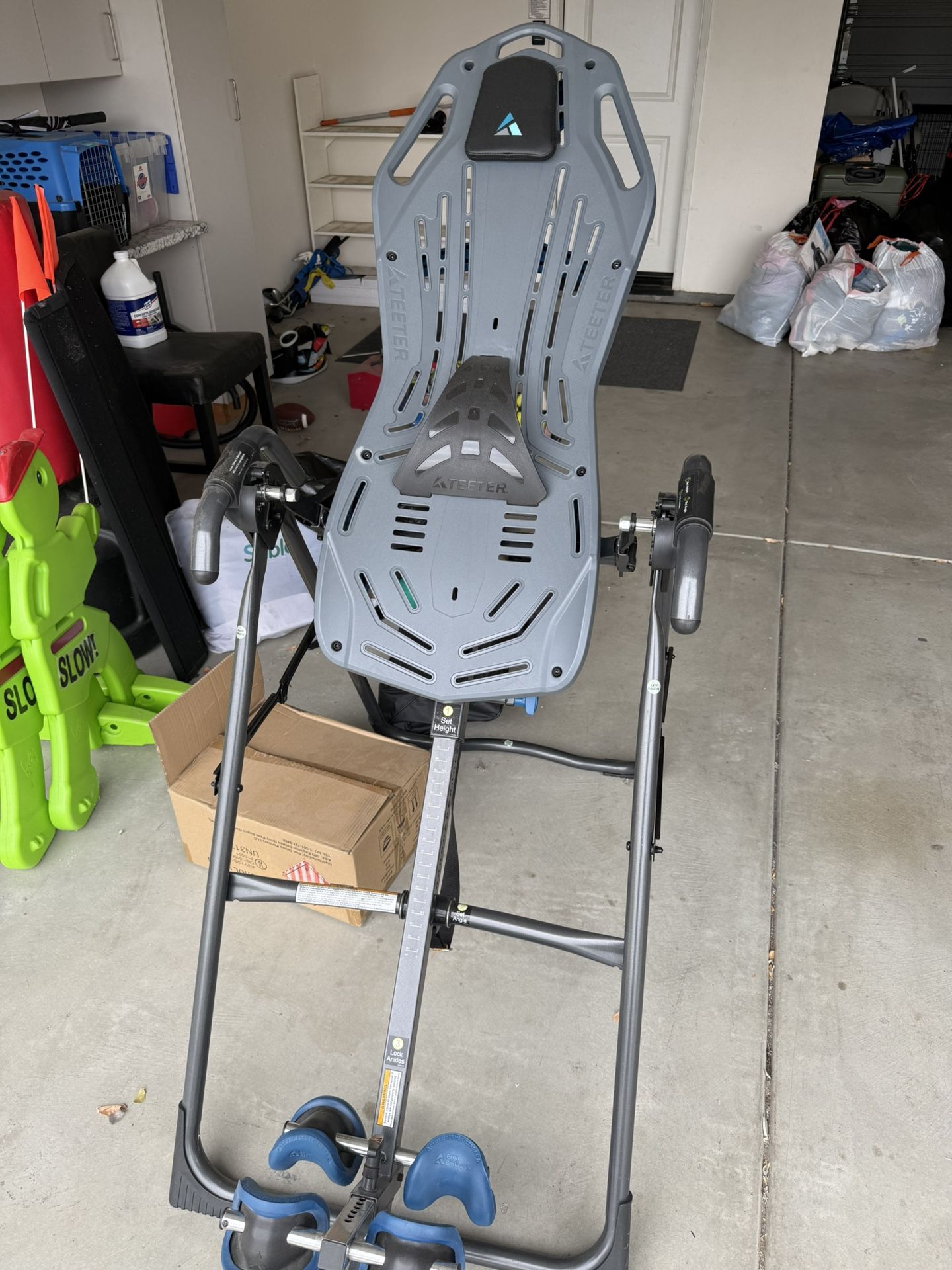 Teeter Inversion Table