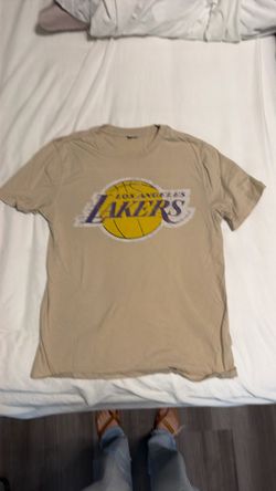 Los Angeles Lakers Graphic T-Shirt