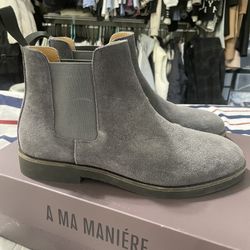 Chelsea Boots