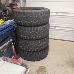 Used - 4x Toyo Open Country R/T - 37x13.5R18 Tires (4)