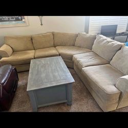 Sectional Couch 
