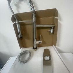 silver kitchen faucet 360 degree rotation