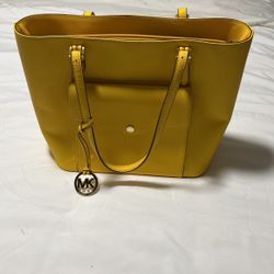 Michael Kors Bag Purse With Hand Bag