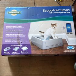 Cat litter box
