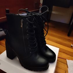 Dream Paris Heel Chunky Booty 