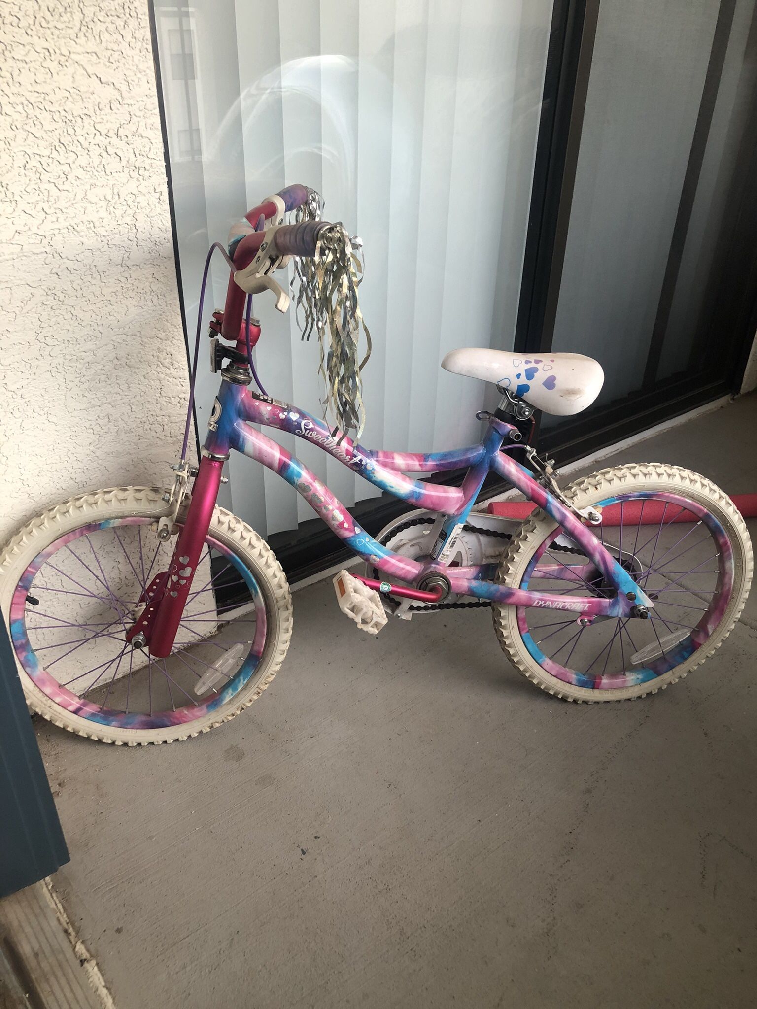 Dynacraft Girls Bike 