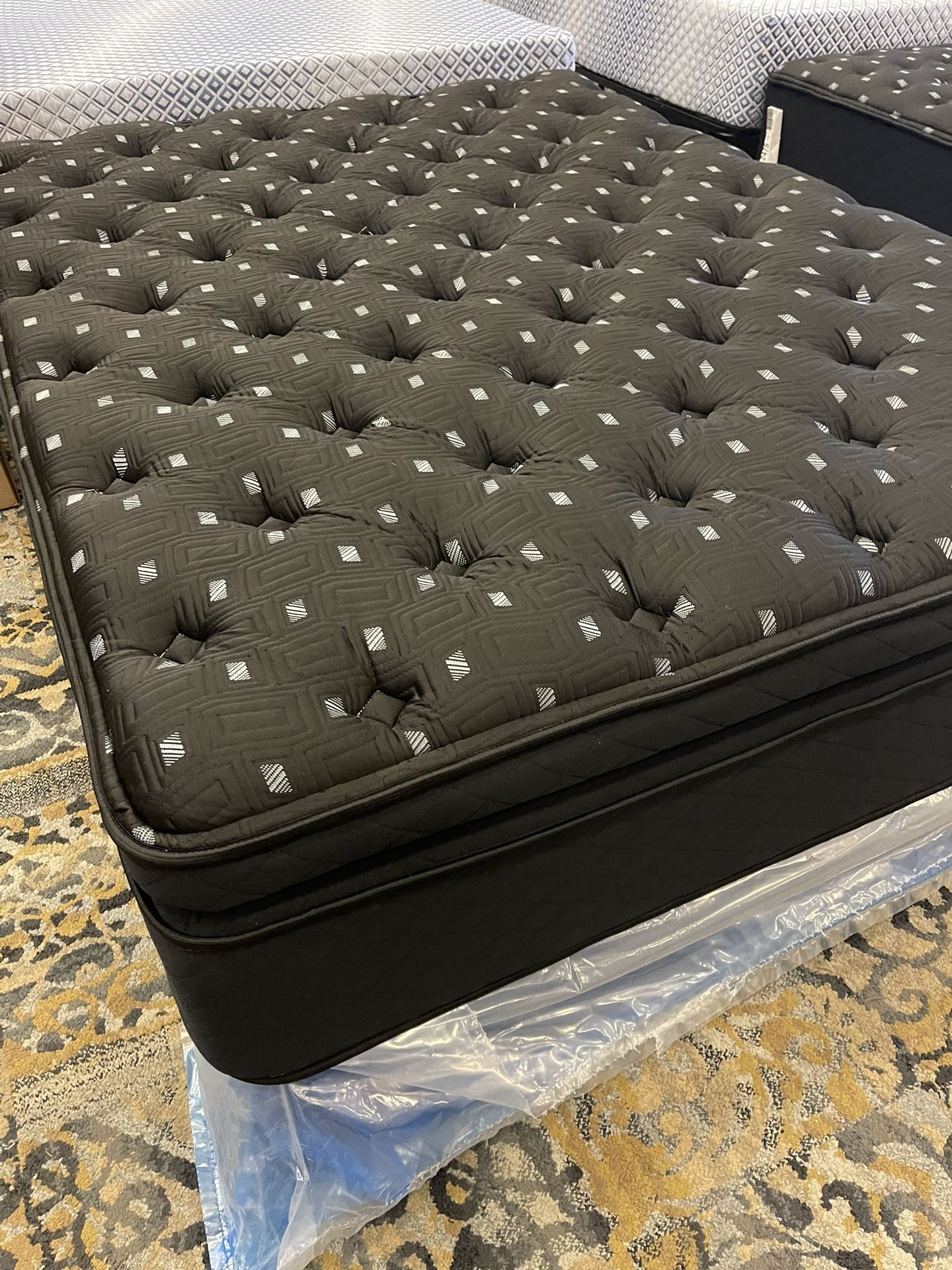 King Sets Mattress Sales Event Boxspring And Bed Frame Rails Available