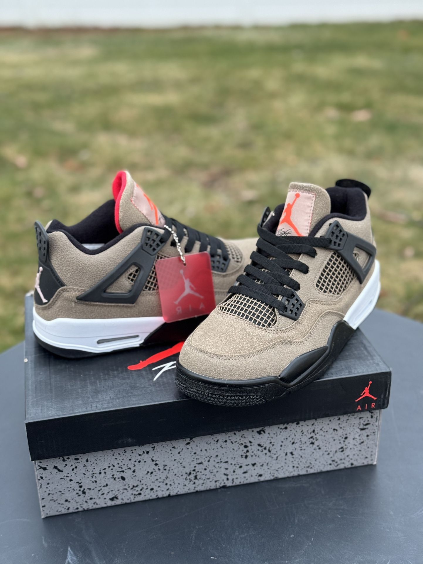 Jordan Retro 4s Olive