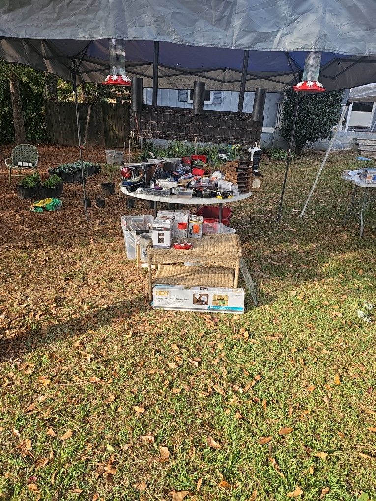 Yard Sale Sunday Starting Now