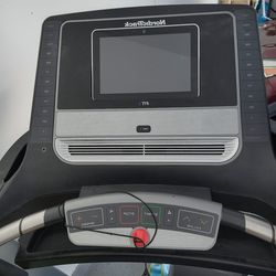 NordicTrack T8.5S Treadmill with Incline, Fan, Bluetooth, iFit Capability