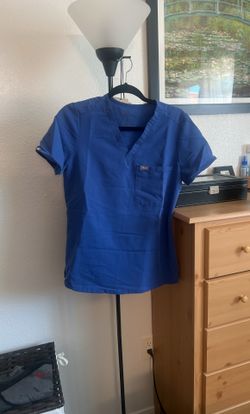 Small Blue Figs Scrub Top