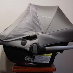 Beautiful Nuna Pipa Infant Car seat (2019)