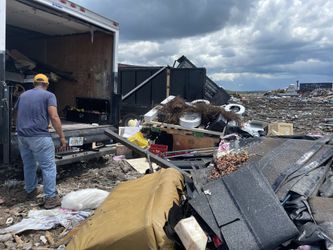 Recogido De Escombros 