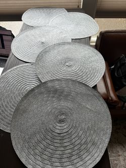 6 Place Mats