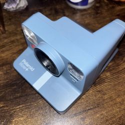 Polaroid + 