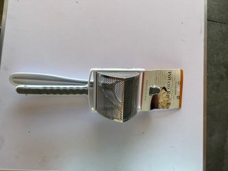 William & Sonoma Potato Ricer