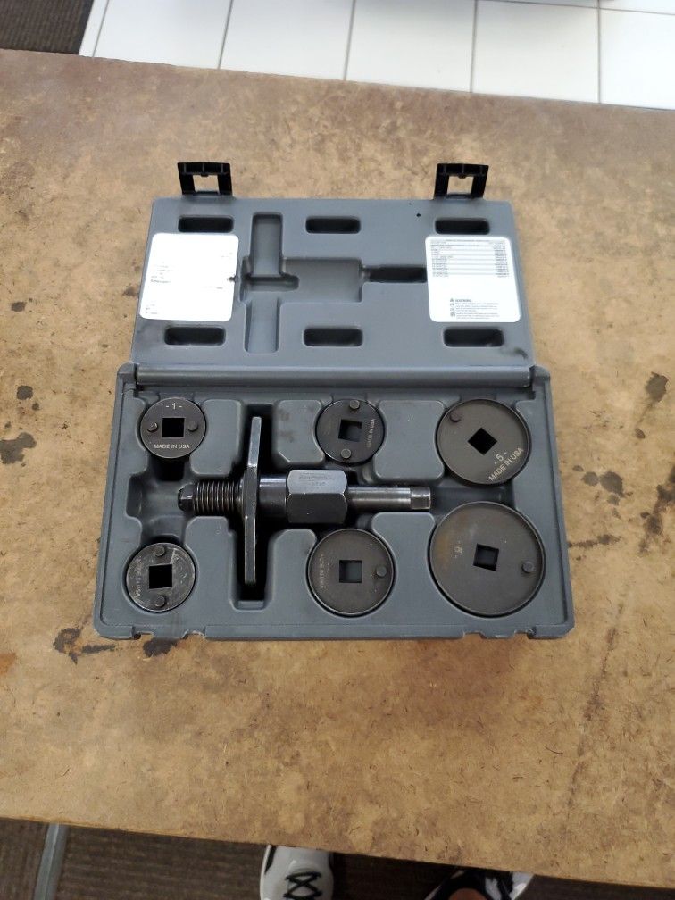 Blue Point YA8610B Universal Brake Caliper Tool Set
