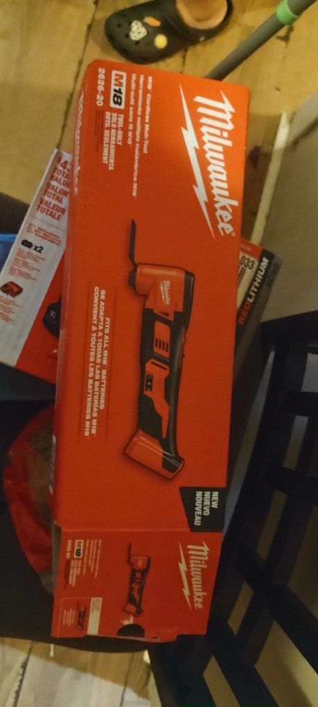 Milwaukee M18 Multi-tool 