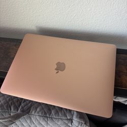 2020 MacBook Air 13 Inch Rose Gold 8GB Ram i3