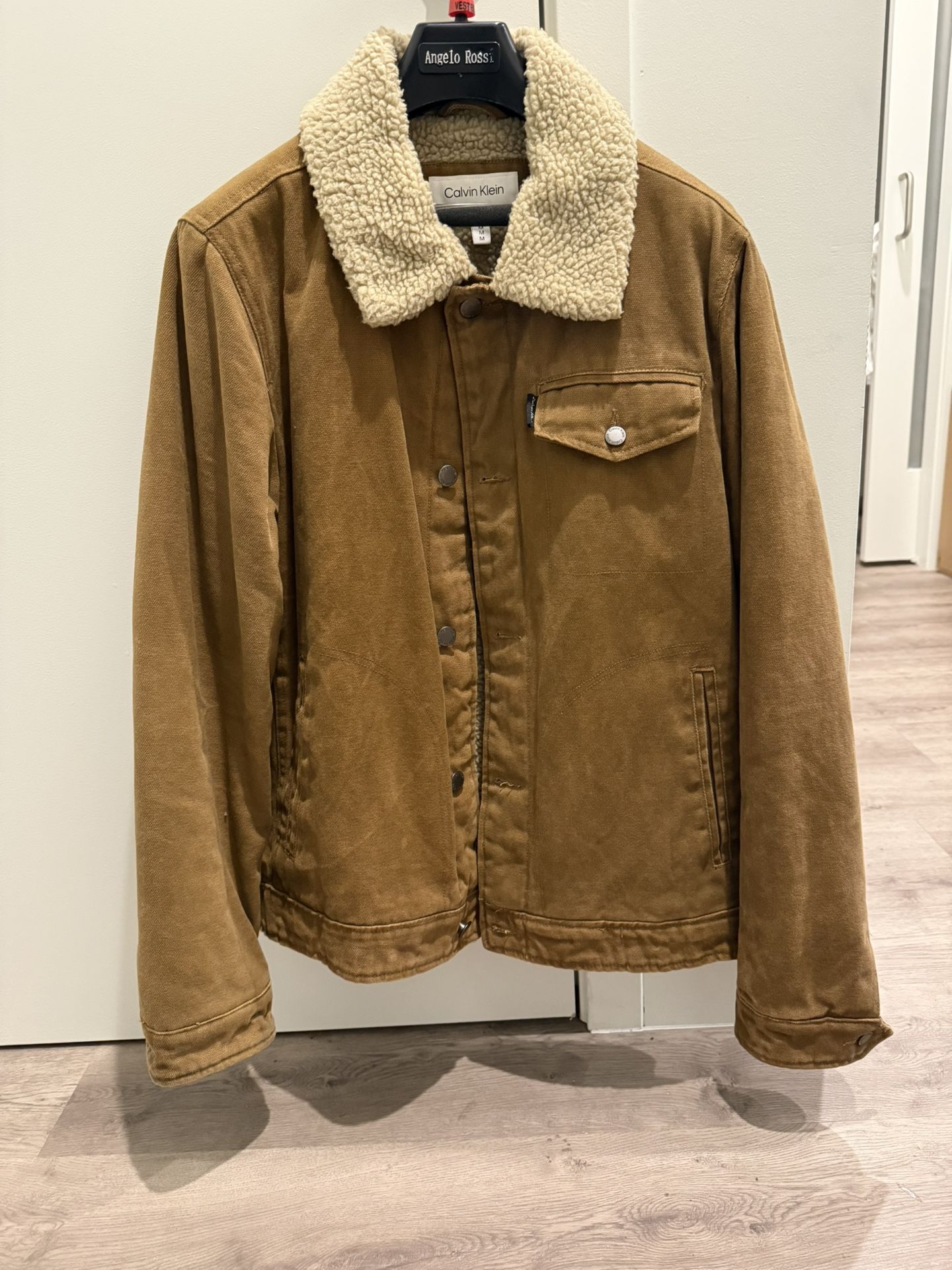 Calvin Klein Sherpa Collar Jacket – Tan Canvas (Men’s Medium)