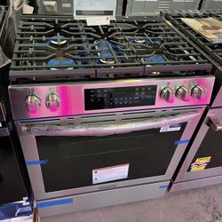 Frigidaire Gallery 30” Gas Slide In Range With Air Fry 