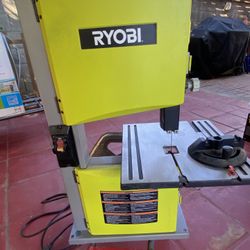 Ryobi Band Saw – Great Condition