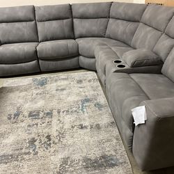 POWER RECLINING SECTIONAL 3 recliners Gray USB ports storage console adjustable headrests washable leather $2,500 DELIVERED (was $4,299)
