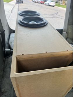 Skar audio and amp like new used Honda odyssey