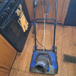 Sno Joe Electric Snowthrower 