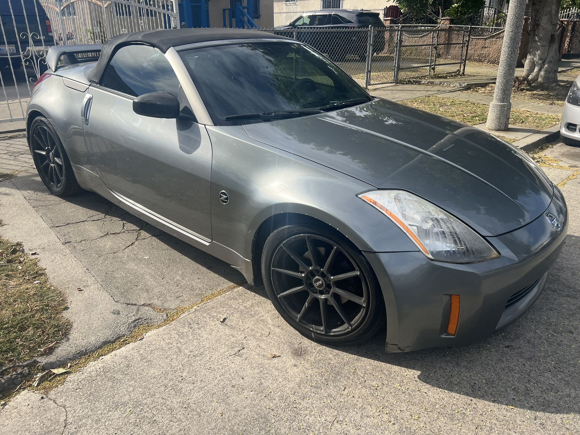2004 Nissan 350z