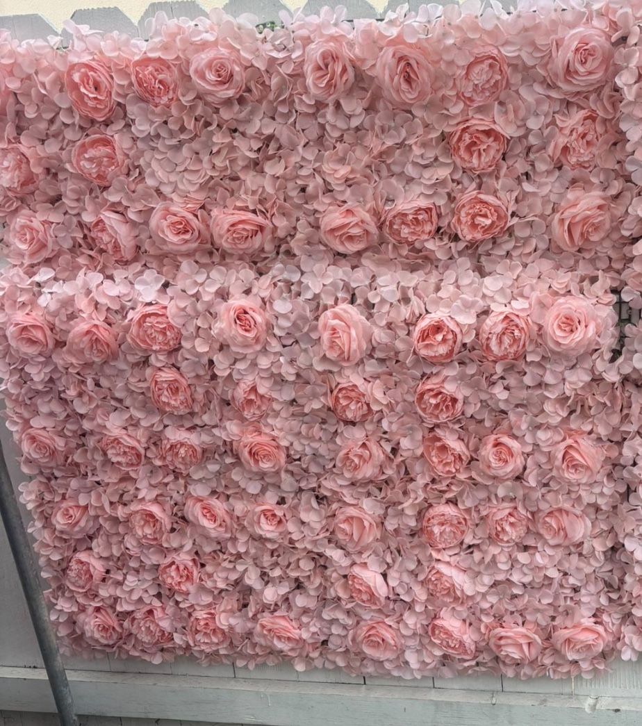Pink flowers Wall backdrop
