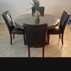 Dinning Table or Kitchen Table